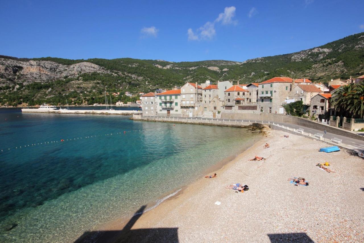 Apartments By The Sea Komiza, Vis - 8533 Dış mekan fotoğraf