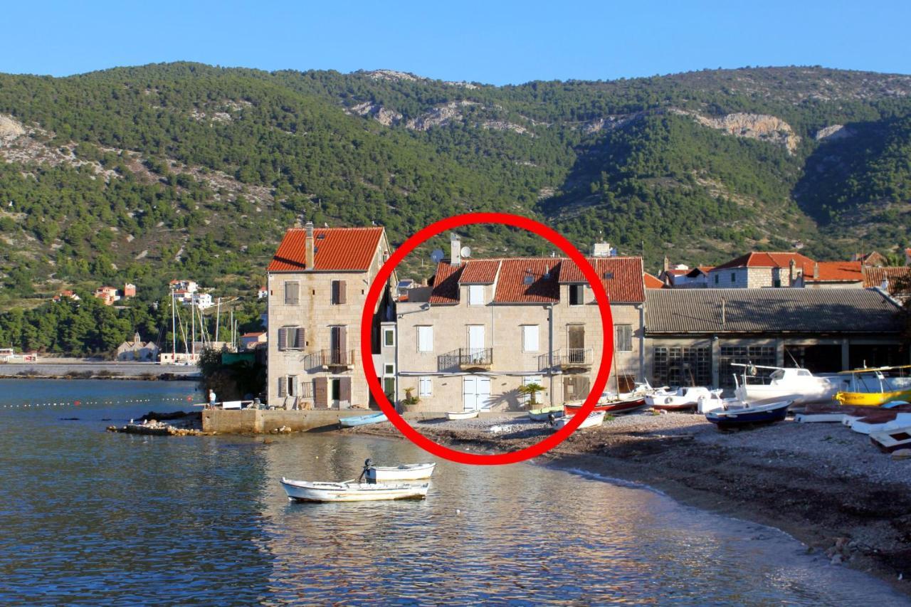 Apartments By The Sea Komiza, Vis - 8533 Dış mekan fotoğraf